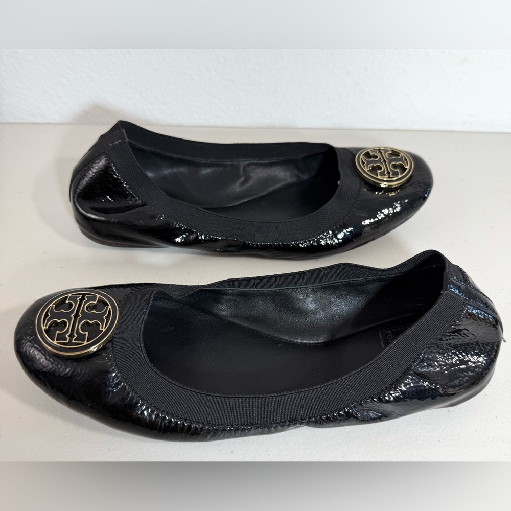 Tory Burch Caroline Ballet Flats Women’s 9 Black Patent Leather Logo Shoes - Picture 10 of 15